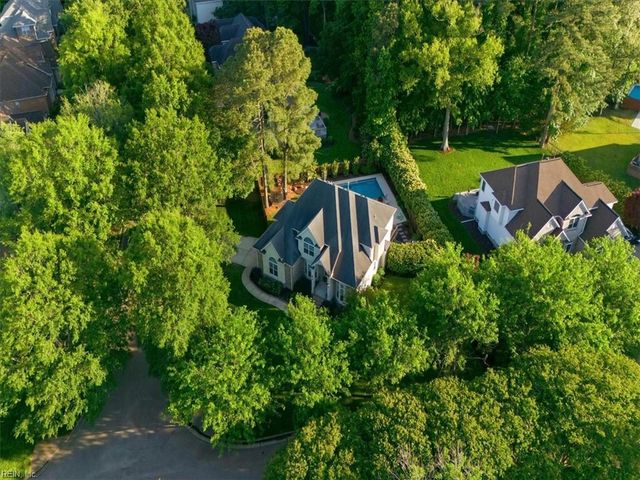 2313 McNelly LN, Virginia Beach, VA 23456
