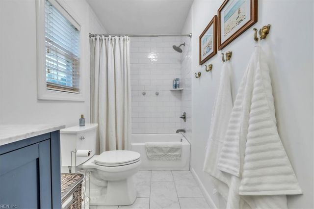 2313 McNelly LN, Virginia Beach, VA 23456