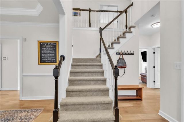 2313 McNelly LN, Virginia Beach, VA 23456