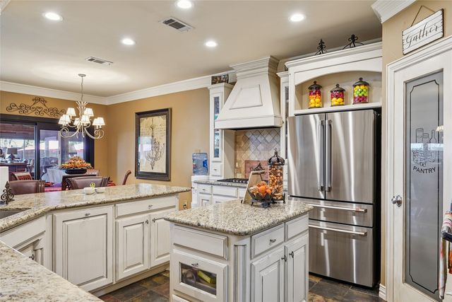 14 Jamie Court, Trophy Club, TX 76262