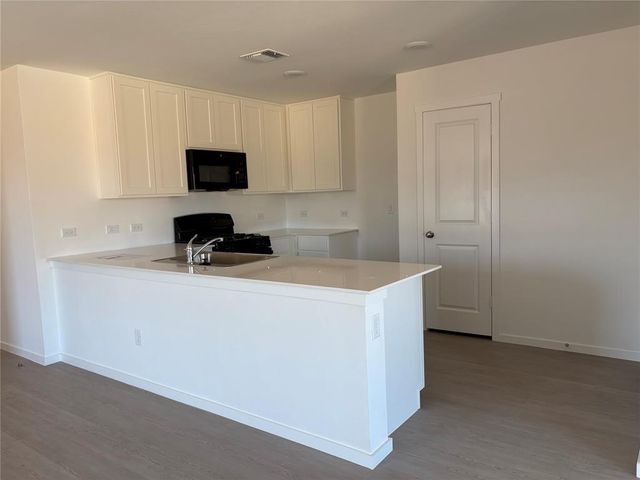 3701 Montage Boulevard, Mustang, OK 73064