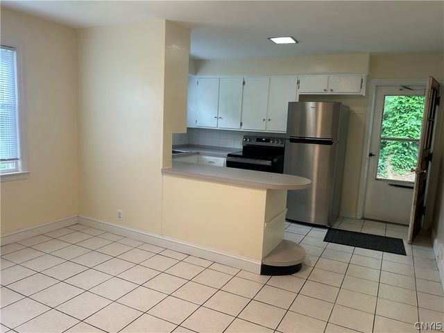 1413 Albany Street, Utica, NY 13501