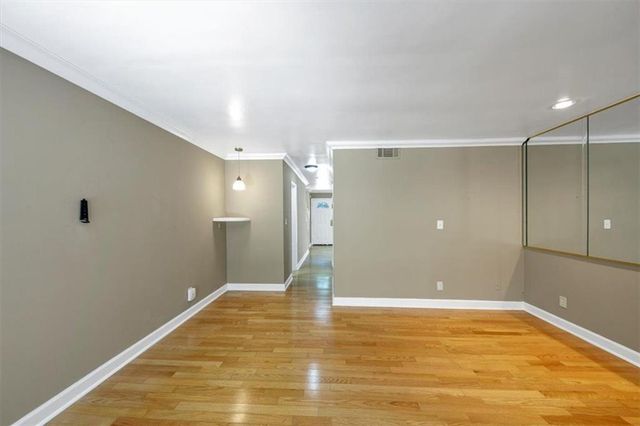 471 Northridge Crossing Drive, Atlanta, GA 30350