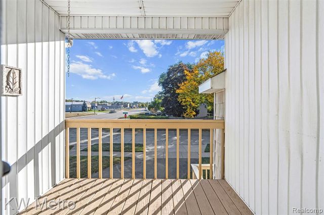 1563 N Bywood Avenue, Clawson, MI 48017