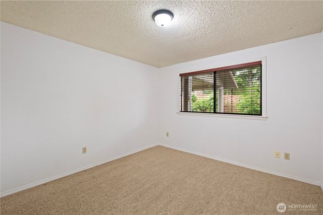 21906 Old Poplar Way, Brier, WA 98036