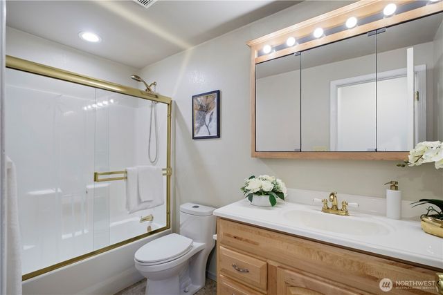 21906 Old Poplar Way, Brier, WA 98036