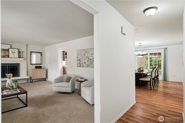 21906 Old Poplar Way, Brier, WA 98036