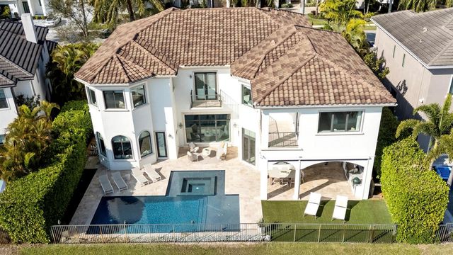 17567 Cadena Drive, Boca Raton, FL 33496