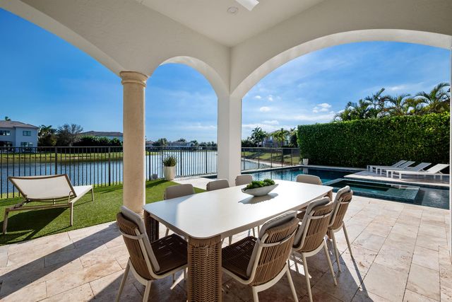 17567 Cadena Drive, Boca Raton, FL 33496