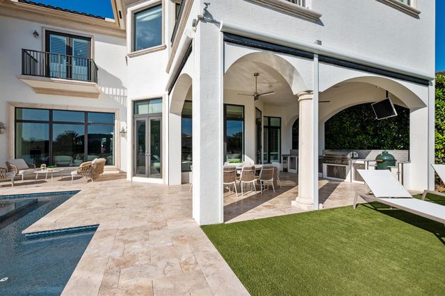 17567 Cadena Drive, Boca Raton, FL 33496