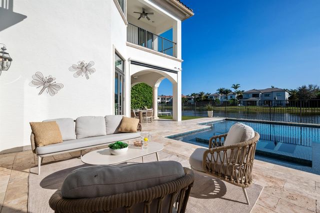 17567 Cadena Drive, Boca Raton, FL 33496