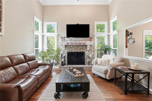 204 N WALKER Drive, Raymore, MO 64083