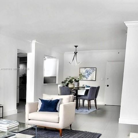 5600 Collins Ave 15B, Miami Beach, FL 33140