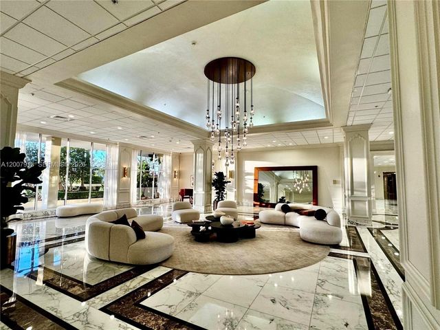 5600 Collins Ave 15B, Miami Beach, FL 33140