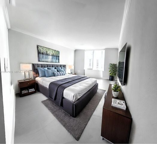 5600 Collins Ave 15B, Miami Beach, FL 33140