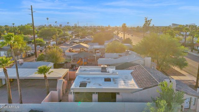 1111 W MCDOWELL Road, Phoenix, AZ 85007