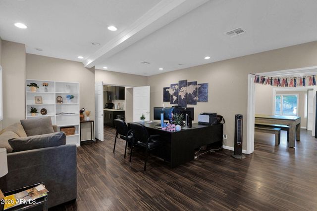 1111 W MCDOWELL Road, Phoenix, AZ 85007