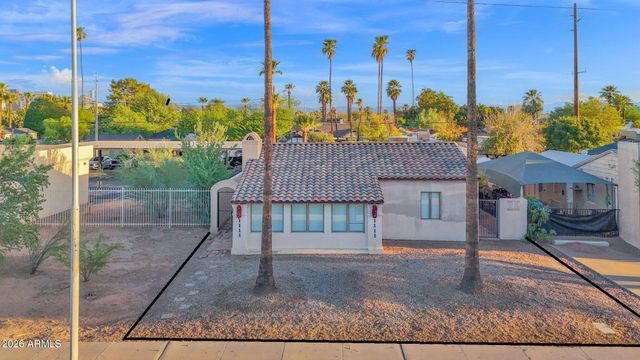 1111 W MCDOWELL Road, Phoenix, AZ 85007