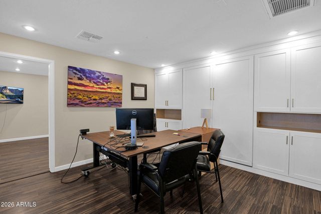 1111 W MCDOWELL Road, Phoenix, AZ 85007