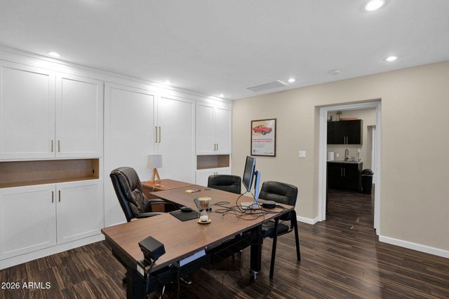 1111 W MCDOWELL Road, Phoenix, AZ 85007