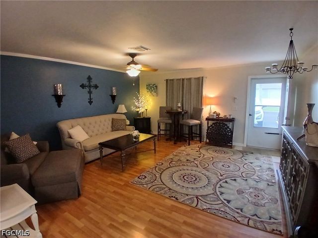 4513 SW 8th CT 103, Cape Coral, FL 33914