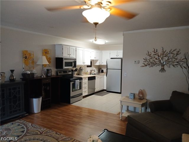4513 SW 8th CT 103, Cape Coral, FL 33914