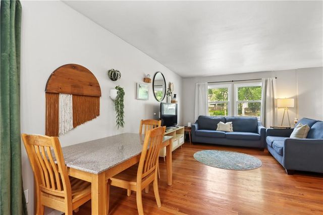 10022 Antioch Road, Overland Park, KS 66212