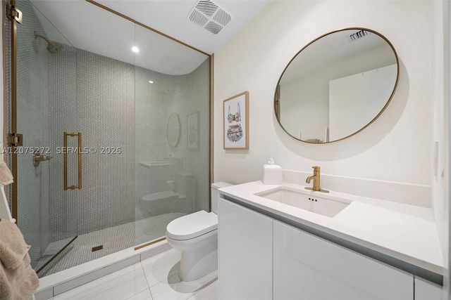 2678 Tigertail Ave 401, Miami, FL 33133