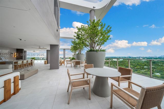 2678 Tigertail Ave 401, Miami, FL 33133