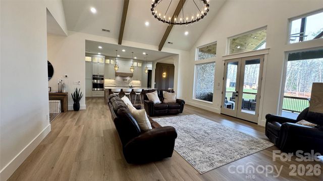 1360 Sain Road, Hickory, NC 28602