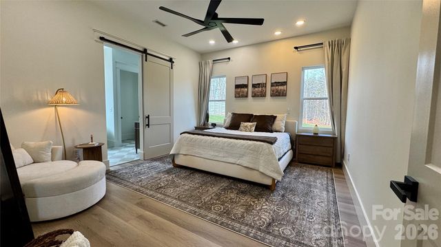 1360 Sain Road, Hickory, NC 28602