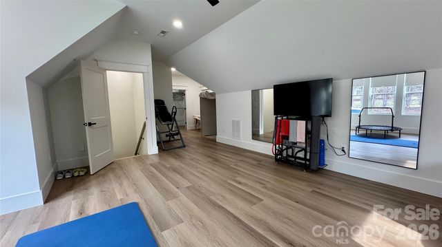 1360 Sain Road, Hickory, NC 28602