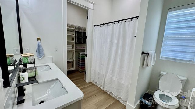 1360 Sain Road, Hickory, NC 28602