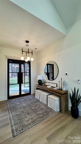 1360 Sain Road, Hickory, NC 28602