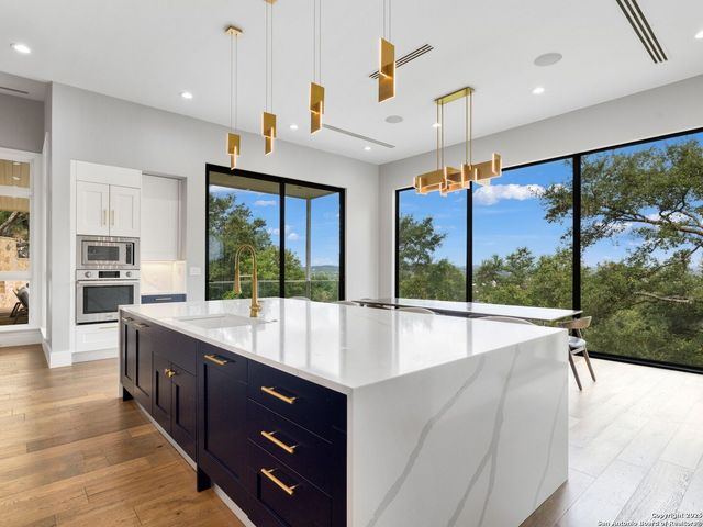 7 Davenport Lane, San Antonio, TX 78257