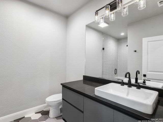 7 Davenport Lane, San Antonio, TX 78257
