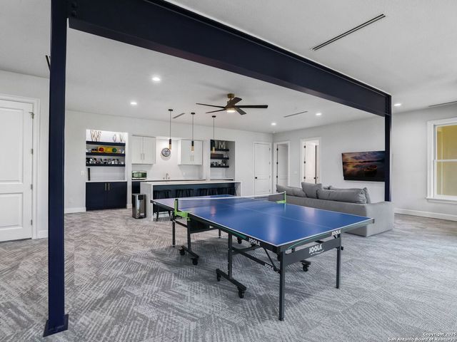 7 Davenport Lane, San Antonio, TX 78257
