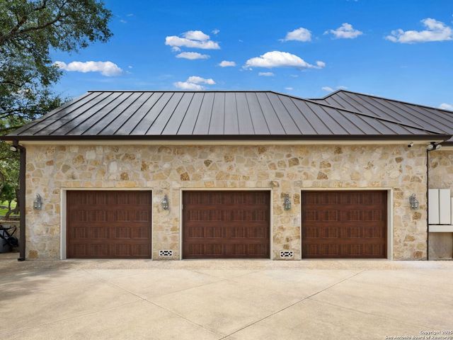 7 Davenport Lane, San Antonio, TX 78257