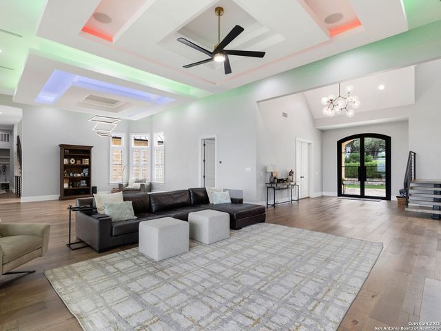 7 Davenport Lane, San Antonio, TX 78257
