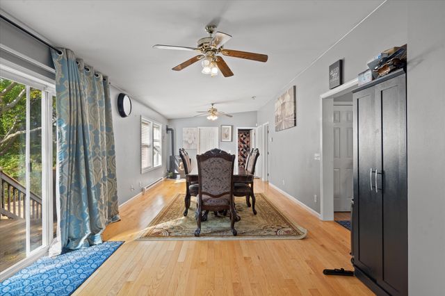 12 Pearl St, Auburn, MA 01501