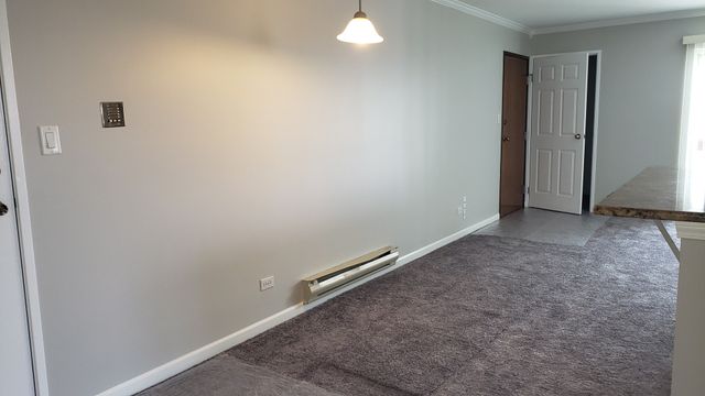 1033 Spruce Street 3A, Glendale Heights, IL 60139