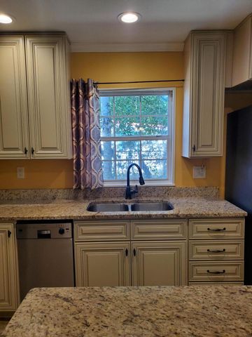 13 SE Pryor Road, Fort Walton Beach, FL 32548