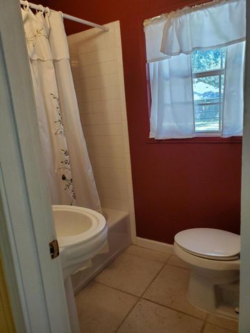 13 SE Pryor Road, Fort Walton Beach, FL 32548