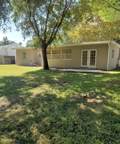 13 SE Pryor Road, Fort Walton Beach, FL 32548