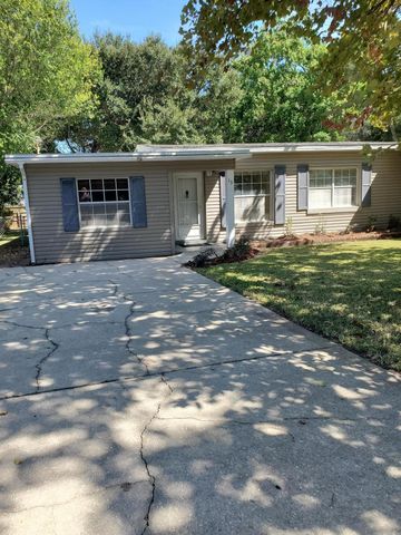 13 SE Pryor Road, Fort Walton Beach, FL 32548