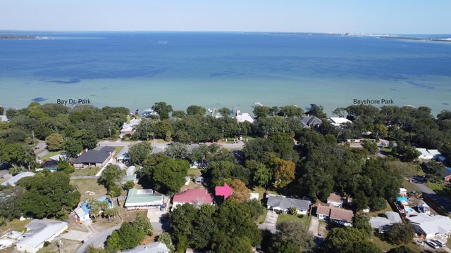 13 SE Pryor Road, Fort Walton Beach, FL 32548