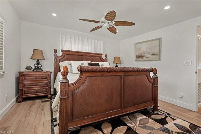 17850 Peppard DR, Fort Myers Beach, FL 33931