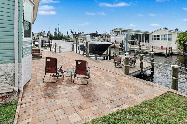 17850 Peppard DR, Fort Myers Beach, FL 33931