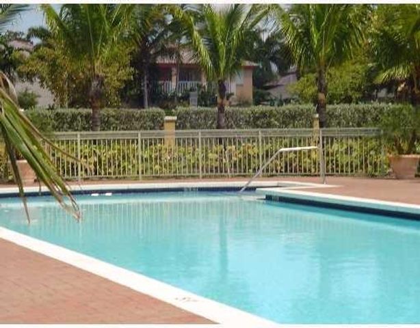 3884 NW 90th Ave 3884, Fort Lauderdale, FL 33351