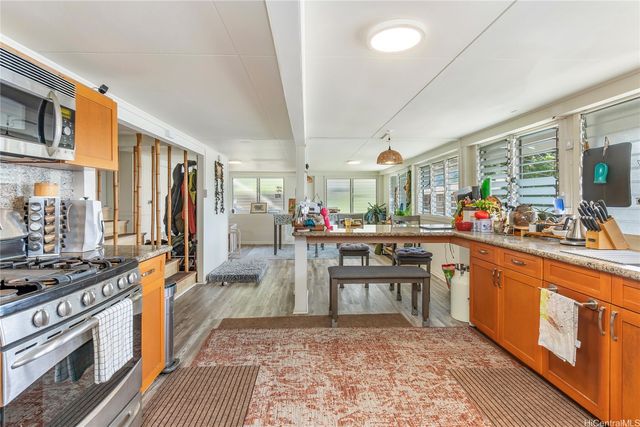 3251 Palolo Terrace Place, Honolulu, HI 96816